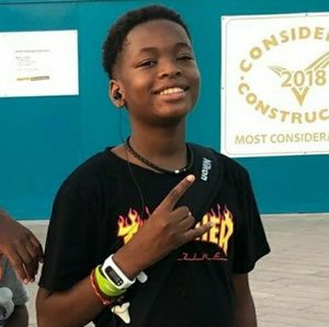 Meet your Posher, Fidelis